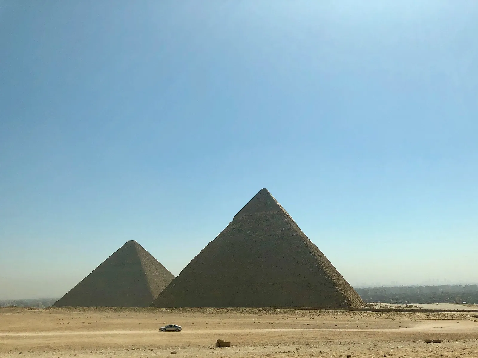 stock free/egypt general/egypt general 009 pyramids of giza giza gg egy 47113315194 - Is Egypt Worth Visiting at Christm