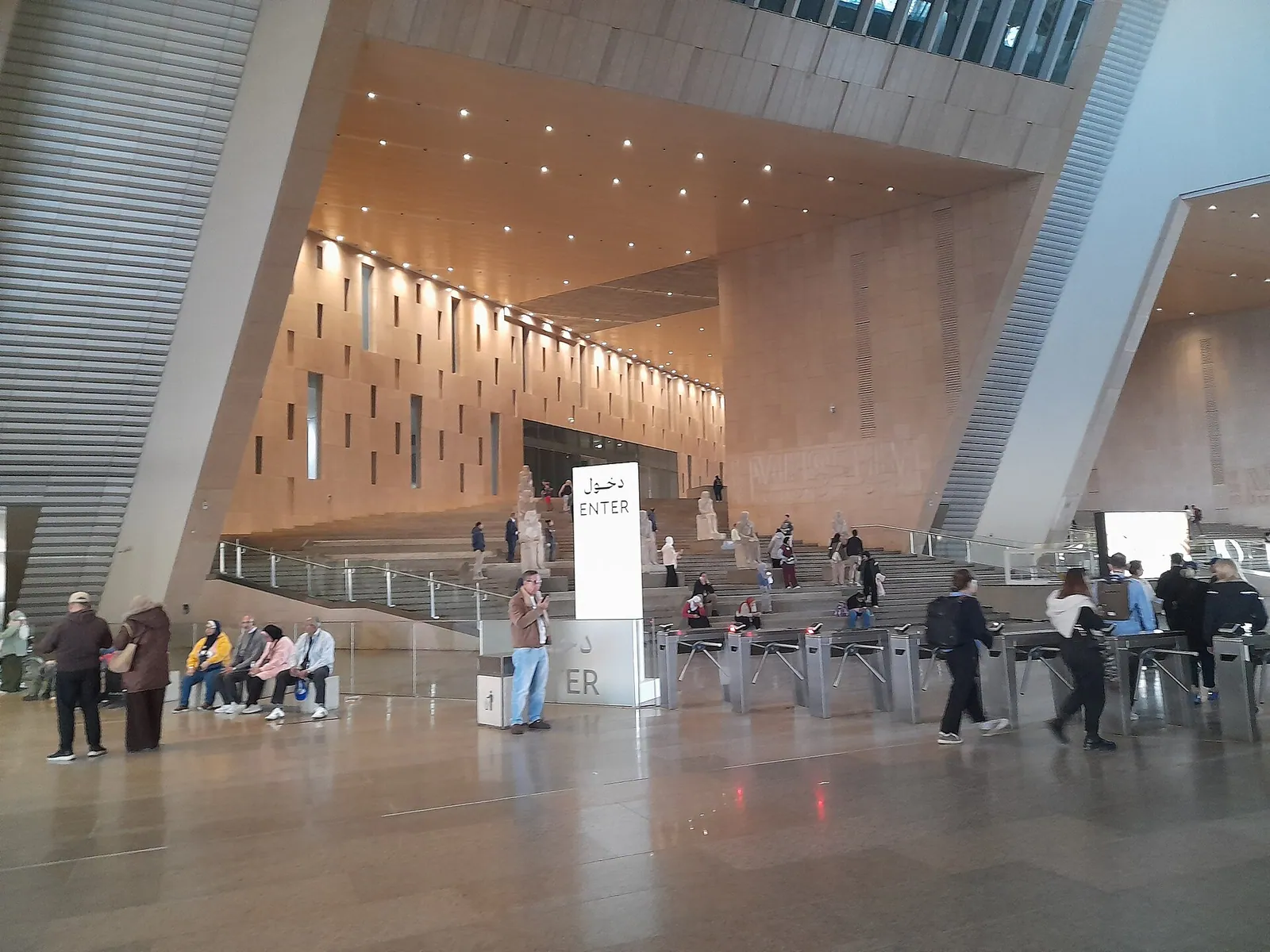 stock free/egypt general/egypt general 083 grand egyptian museum 2025 22776 - Egypt Tours December 2026: Itineraries & P