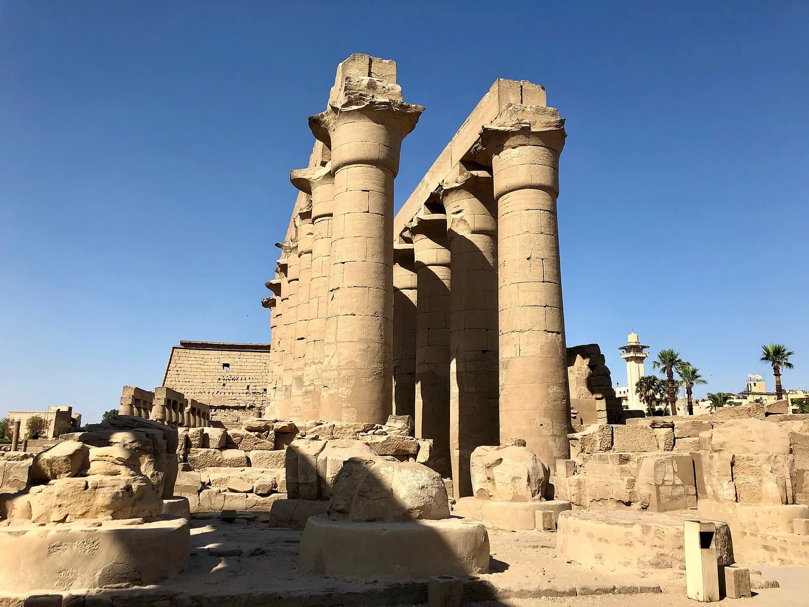 stock free/luxor/luxor 101 colonnade luxor temple luxor lg egy 480096336 - Egypt Photography Permits & Drone Laws a