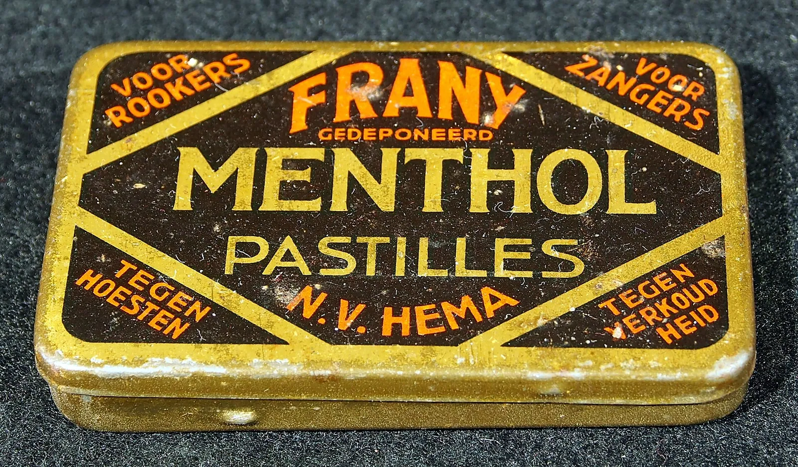 stock free/red sea/red sea 011 hema frany menthol pastilles blikje - Egypt Women-Only Tour Groups 2026 | Group Travel fo