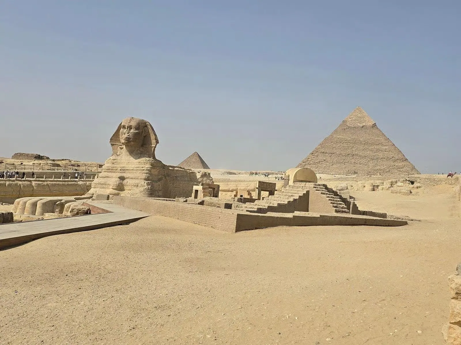 The Great Sphinx and the pyramids of Giza, Cairo