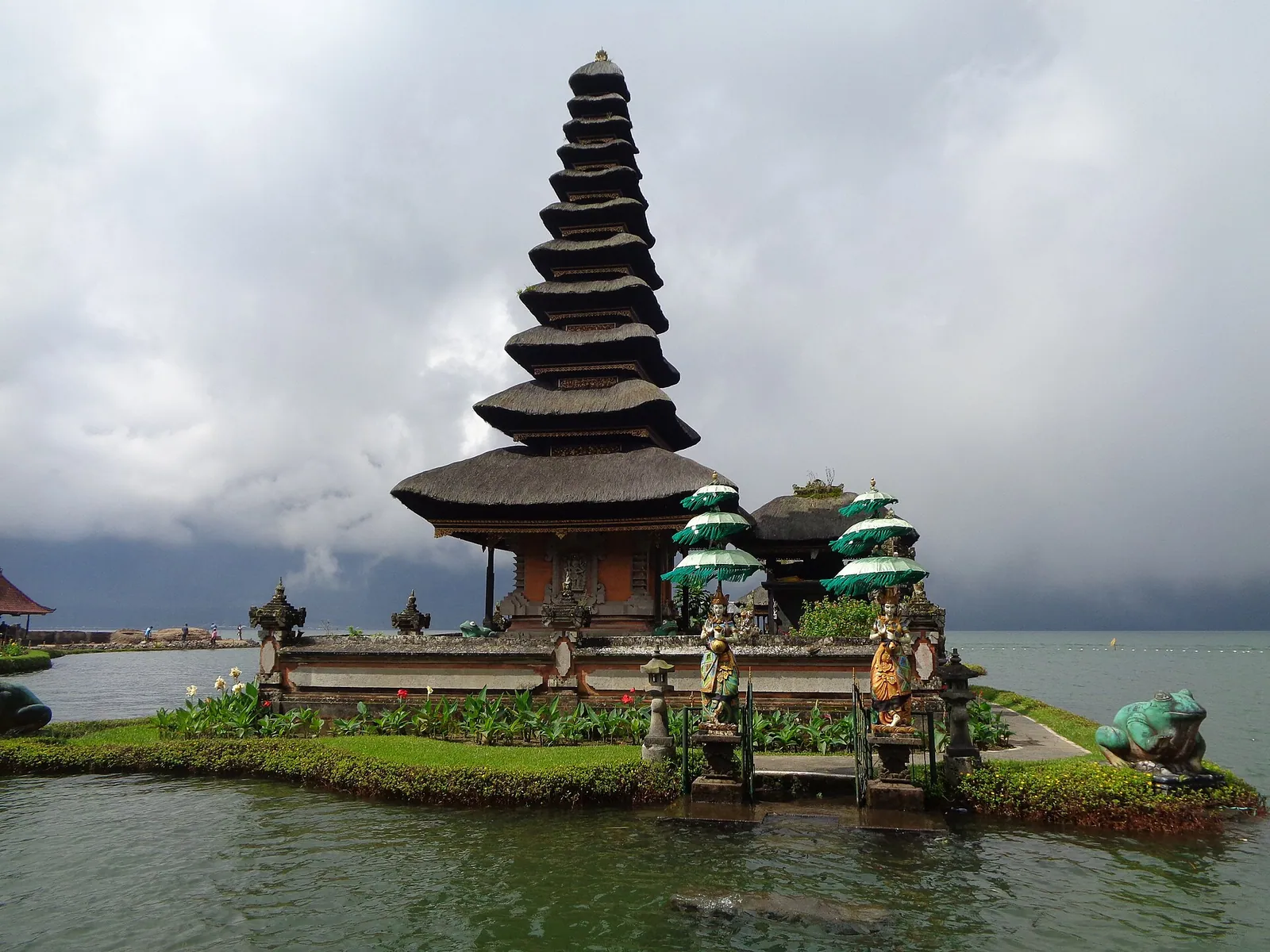 Pura Ulun Danu Beratan temple on Lake Beratan, Bali