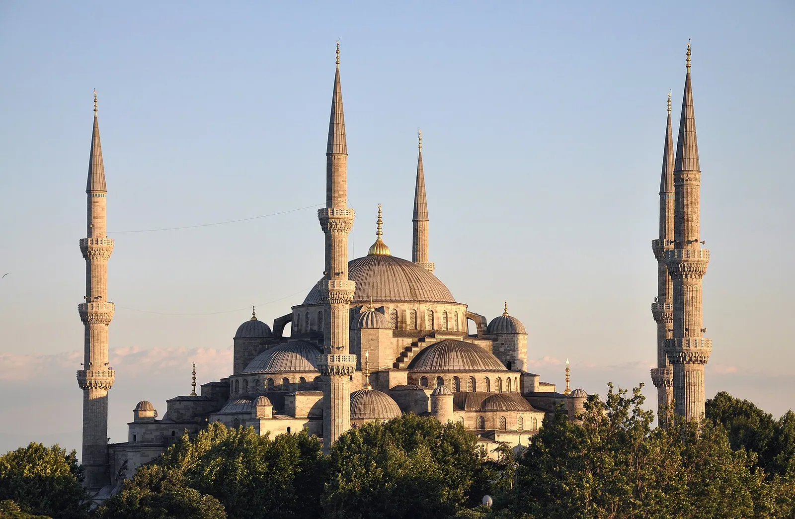 The Sultan Ahmed (Blue) Mosque in Istanbul at sunset