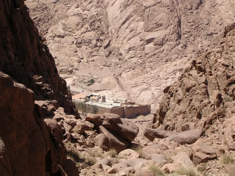 Sinai Desert Bedouin Trekking Tour 2026: Complete Guide