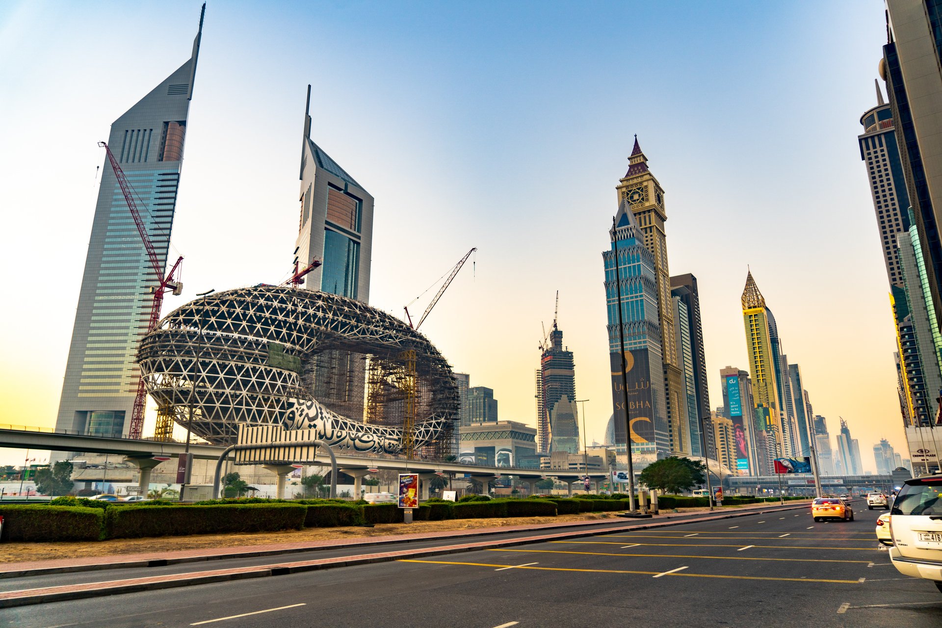 رحلة دبي للمصريين 2026 — التأشيرة والتكلفة والبرنامج الكامل | أحمس ترافل